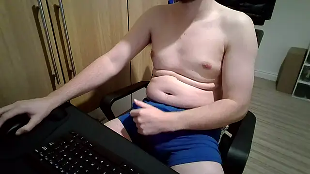 alwayshornyuk online show from 02/26/25, 11:15