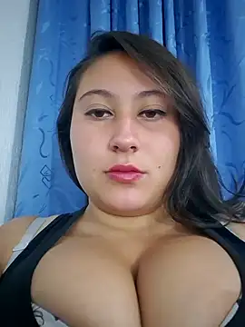 Snapshot of Celeem_ chatting on 12/21/24, 11:13 Celeem online show from 12/21/24, 11:13