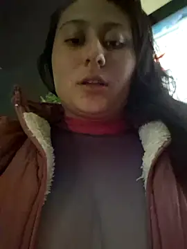 Snapshot of Celeem_ chatting on 02/08/25, 06:01 Celeem online show from 02/08/25, 06:01