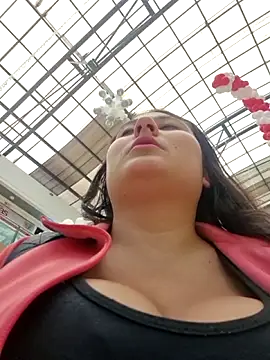 Snapshot of Celeem_ chatting on 11/20/25, 09:36 Celeem online show from 11/20/25, 09:36