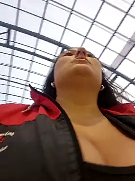 Celeem  online show from 12/14/25, 10:25