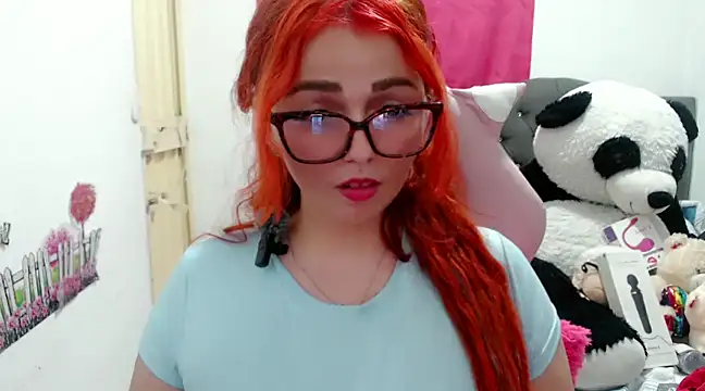 Snapshot of Alexatexa2929 chatting on 01/08/25, 01:32 Alexatexa2929 online show from 01/08/25, 01:32