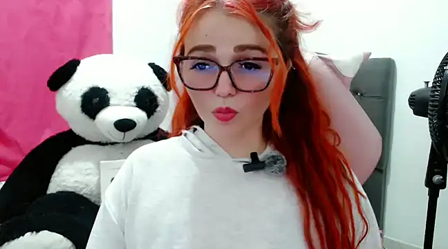 Snapshot of Alexatexa2929 chatting on 01/22/25, 11:43 Alexatexa2929 online show from 01/22/25, 11:43