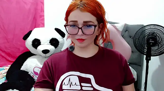 Snapshot of Alexatexa2929 chatting on 02/14/25, 03:43 Alexatexa2929 online show from 02/14/25, 03:43