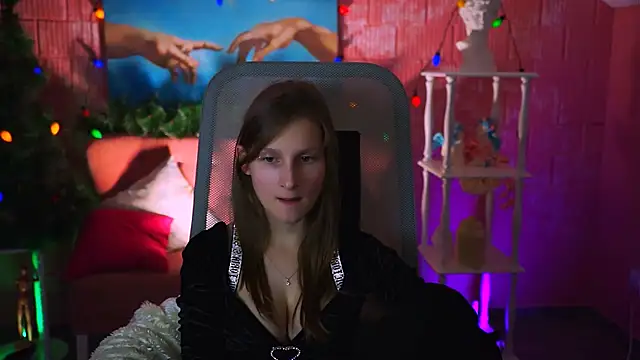 EllaHorton online show from 01/03/25, 03:01