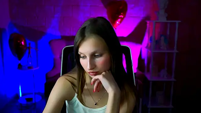 EllaHorton online show from 03/05/25, 03:51