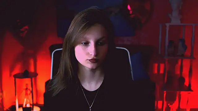 EllaHorton online show from 03/21/25, 12:28