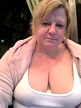 jusichka online show from 09/26/25, 04:55