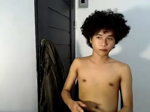 Asiantwink21 online show from 05/12/26, 05:21