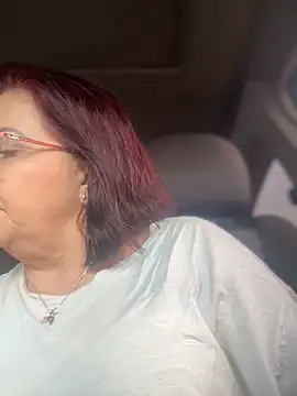 Snapshot of PaulinaSanders_X chatting on 12/07/24, 01:51 PaulinaSanders X online show from 12/07/24, 01:51