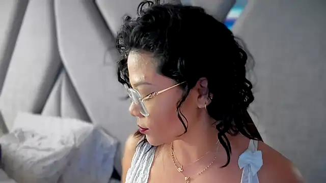 Snapshot of paula_daniela1 chatting on 01/31/25, 08:54 paula daniela1 online show from 01/31/25, 08:54