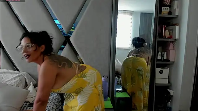 Snapshot of paula_daniela1 chatting on 02/01/25, 09:29 paula daniela1 online show from 02/01/25, 09:29