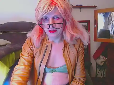 LorenJade online show from 05/09/26, 06:51