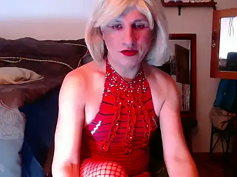 Snapshot of LorenJade chatting on 06/06/26, 07:24 LorenJade online show from 06/06/26, 07:24