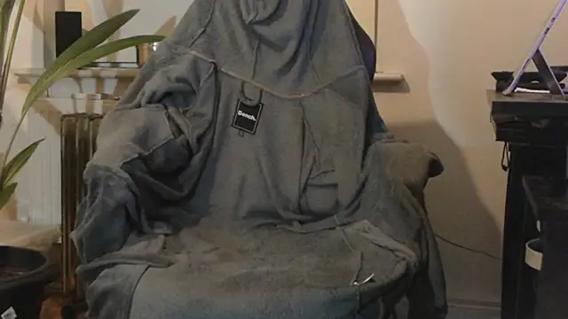 samson2012 online show from 11/25/25, 09:15