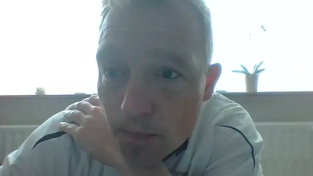 bertolini online show from 05/17/26, 07:50