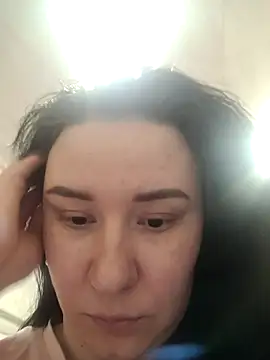 AlexaLexie online show from 02/13/25, 11:50