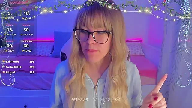 estivalae online show from 12/21/24, 10:51