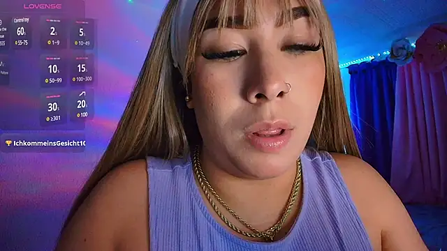 leahtemptation3 online show from 03/01/25, 03:32