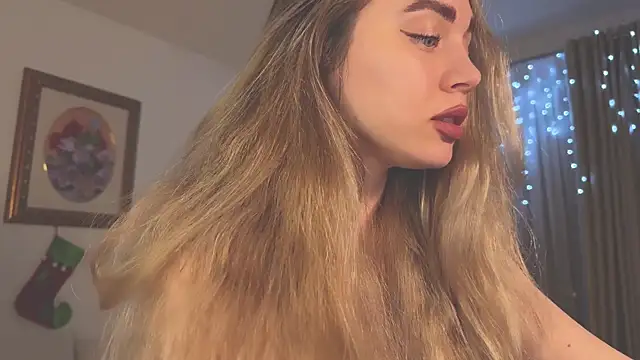 hotexclusive  online show from 01/05/25, 08:21