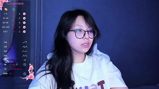 maydaykimmy online show from 12/17/24, 03:39