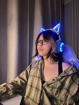 maydaykimmy online show from 11/20/25, 09:14