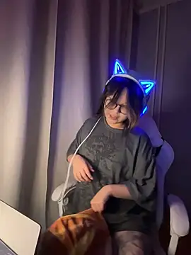 maydaykimmy online show from 12/02/25, 02:28