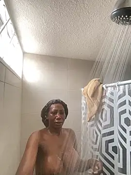 SUUKAM online show from 01/06/26, 01:15