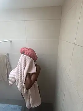 SUUKAM online show from 02/23/26, 08:28