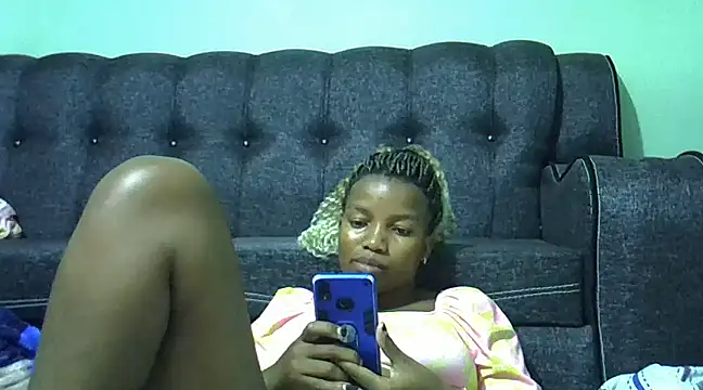 prettychoco1 online show from 01/20/25, 11:21