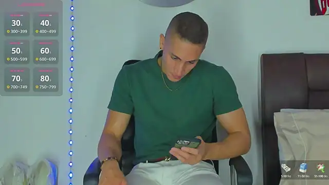 MikeRoss7777 online show from 12/15/24, 03:02