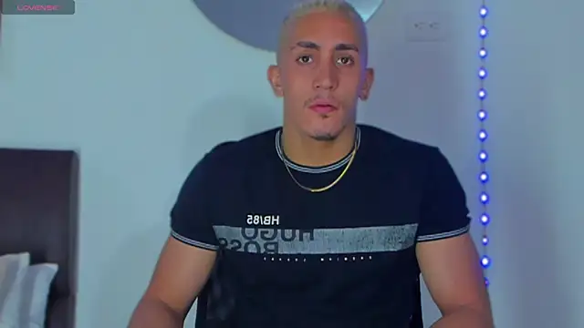 MikeRoss7777 online show from 01/26/25, 01:09