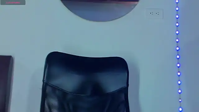 MikeRoss7777 online show from 02/06/25, 03:16