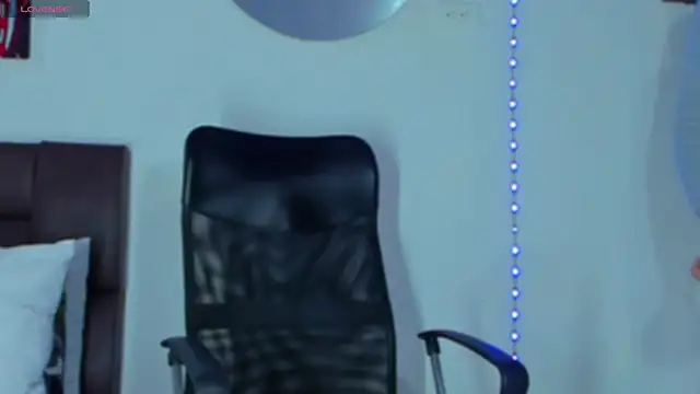 MikeRoss7777 online show from 02/07/25, 11:03