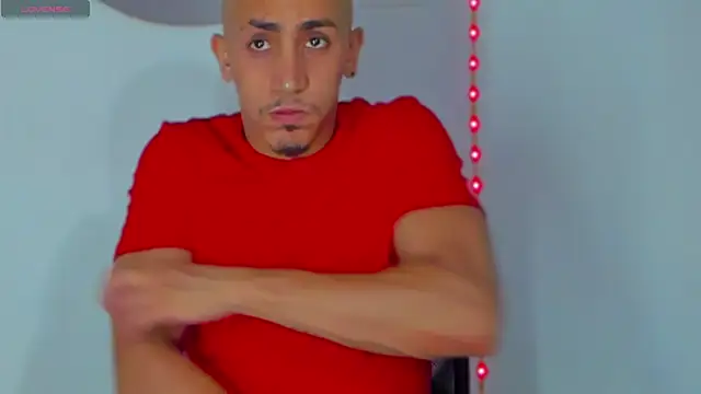 MikeRoss7777 online show from 02/14/25, 03:05