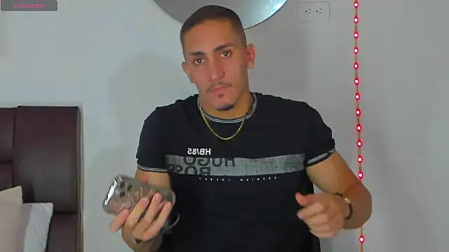 MikeRoss7777 online show from 09/28/25, 05:07