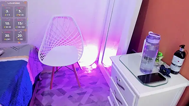 andrea osorio  online show from 11/13/25, 11:42