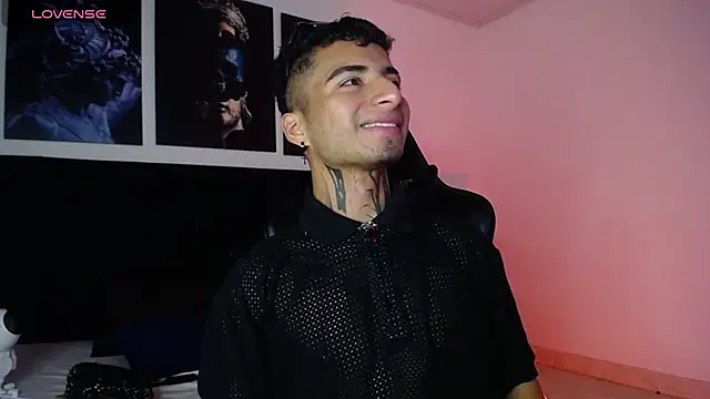 JuanCamiilo 66 online show from 01/28/25, 02:32