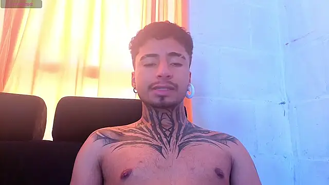JuanCamiilo 66 online show from 05/14/26, 04:03