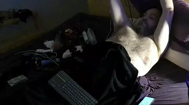 caressonnous online show from 03/03/25, 12:58