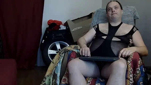 caressonnous online show from 12/01/25, 08:25