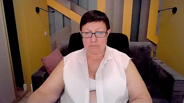 BarbaraTurners online show from 02/10/25, 04:08