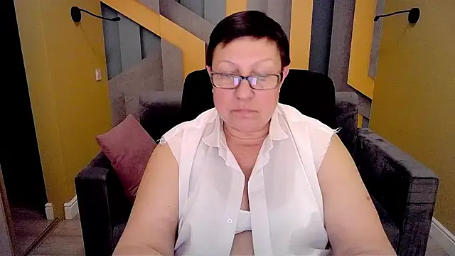 BarbaraTurners online show from 02/16/25, 09:27