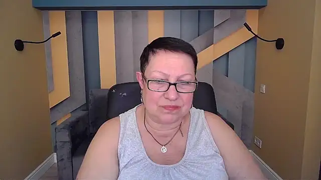 BarbaraTurners online show from 11/26/25, 07:37