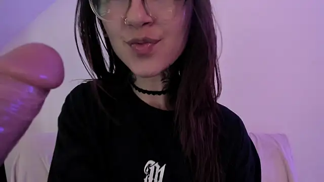 Snapshot of noemi_foxxx chatting on 12/13/24, 08:26 noemi foxxx online show from 12/13/24, 08:26