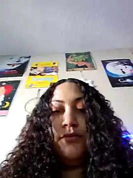 honeeyyy pot online show from 01/02/25, 09:50