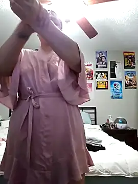 honeeyyy pot online show from 01/22/25, 04:13