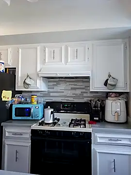 honeeyyy pot online show from 02/17/25, 03:20