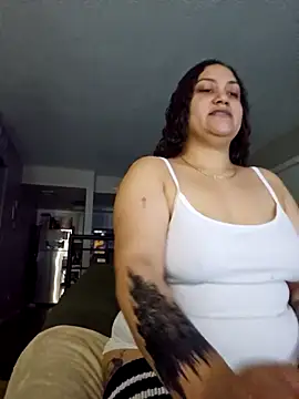 honeeyyy pot online show from 10/05/25, 05:06