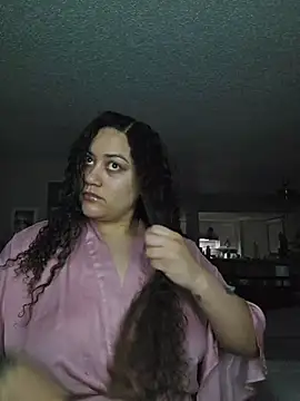 honeeyyy pot online show from 11/17/25, 07:03